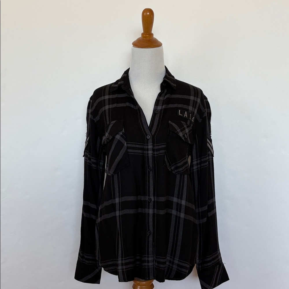 New Rails Black Plaid Button-Up Shirt